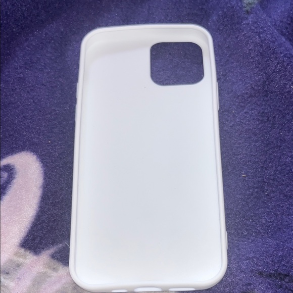 SHEIN Classic White Phone Case - Picture 2 of 2